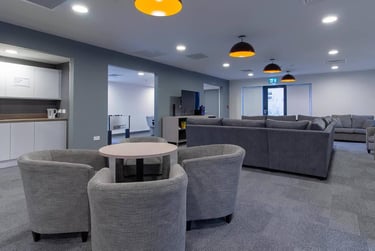 1 bed flat, Bassett Green Road, Highfield, Southampton, SO163QB - Image 11